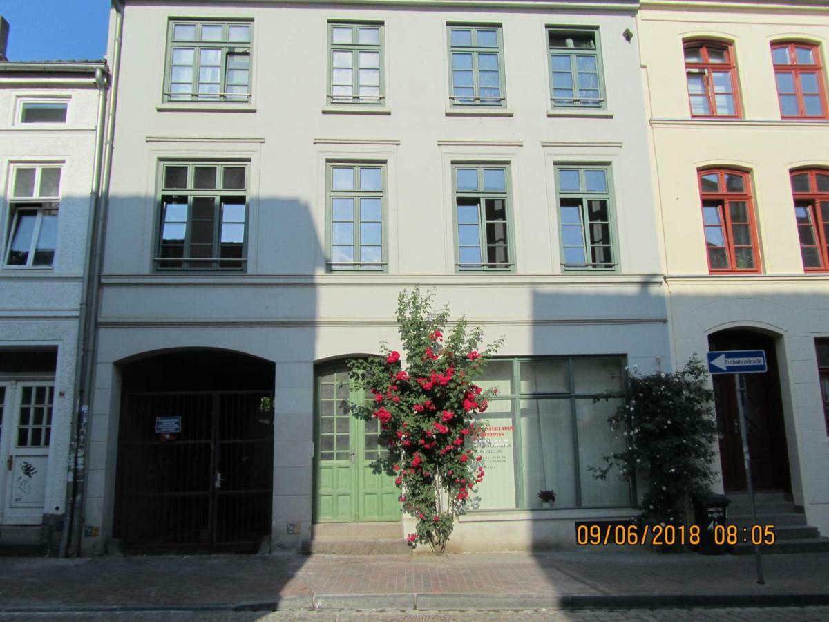 Altstadt Apartment *
